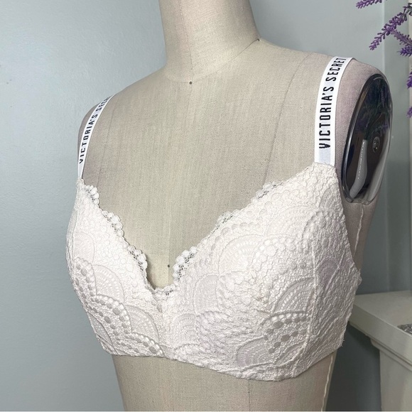 Victoria Secret Lace T Shirt Lightly Padded Wireless Bra White 32DD - Picture 3 of 7